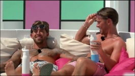 Love Island - Season 13 Episode 07